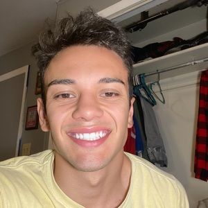 Meet your Posher, Eric